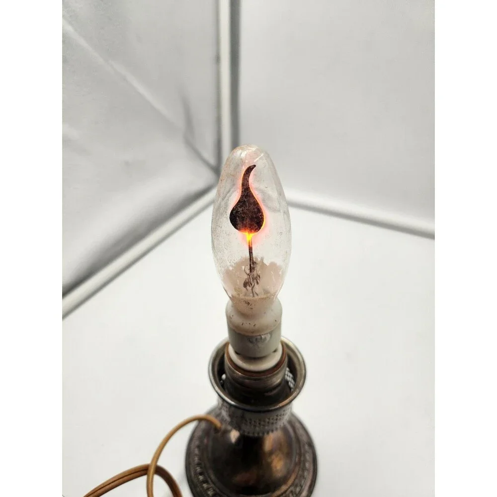 Vintage Flicker Flame Flamescent Designer Light Bulb Candelabra Base Lightbulb